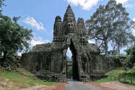 Angkor Thom, the final capital city of Khmer